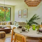 model c at Aqua Vivant